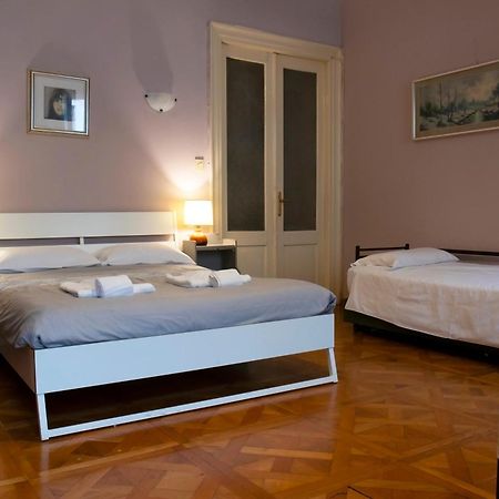 La Casa Del Teatro - Hostel Trieszt Kültér fotó